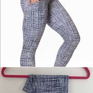 P'tula Alaina III sleek pocket leggings